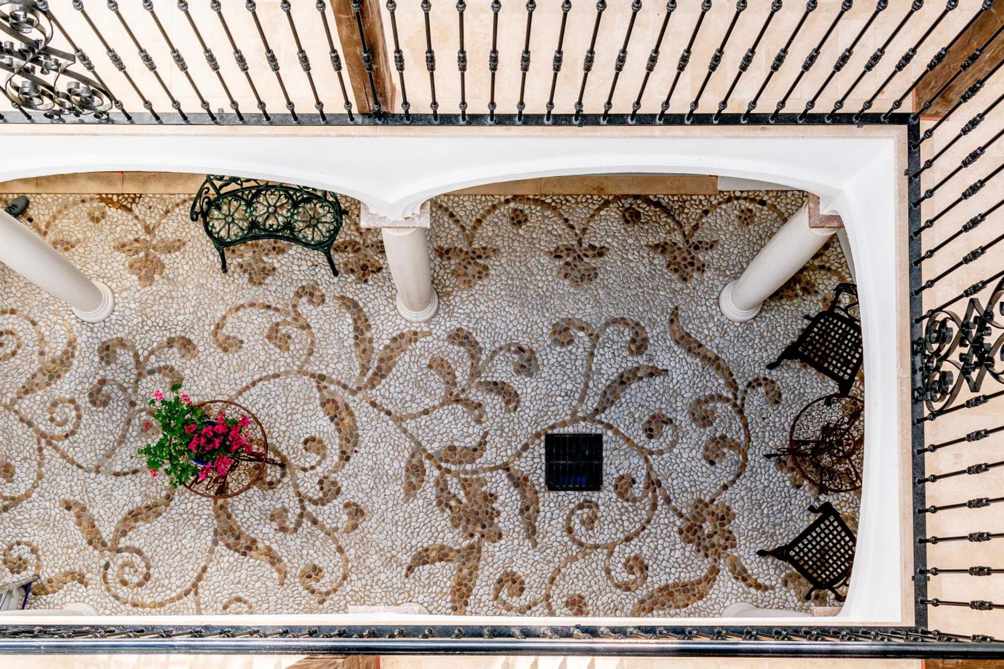 Casa Del Patio - Boutique Apartments (Adults Only) Estepona Eksteriør billede