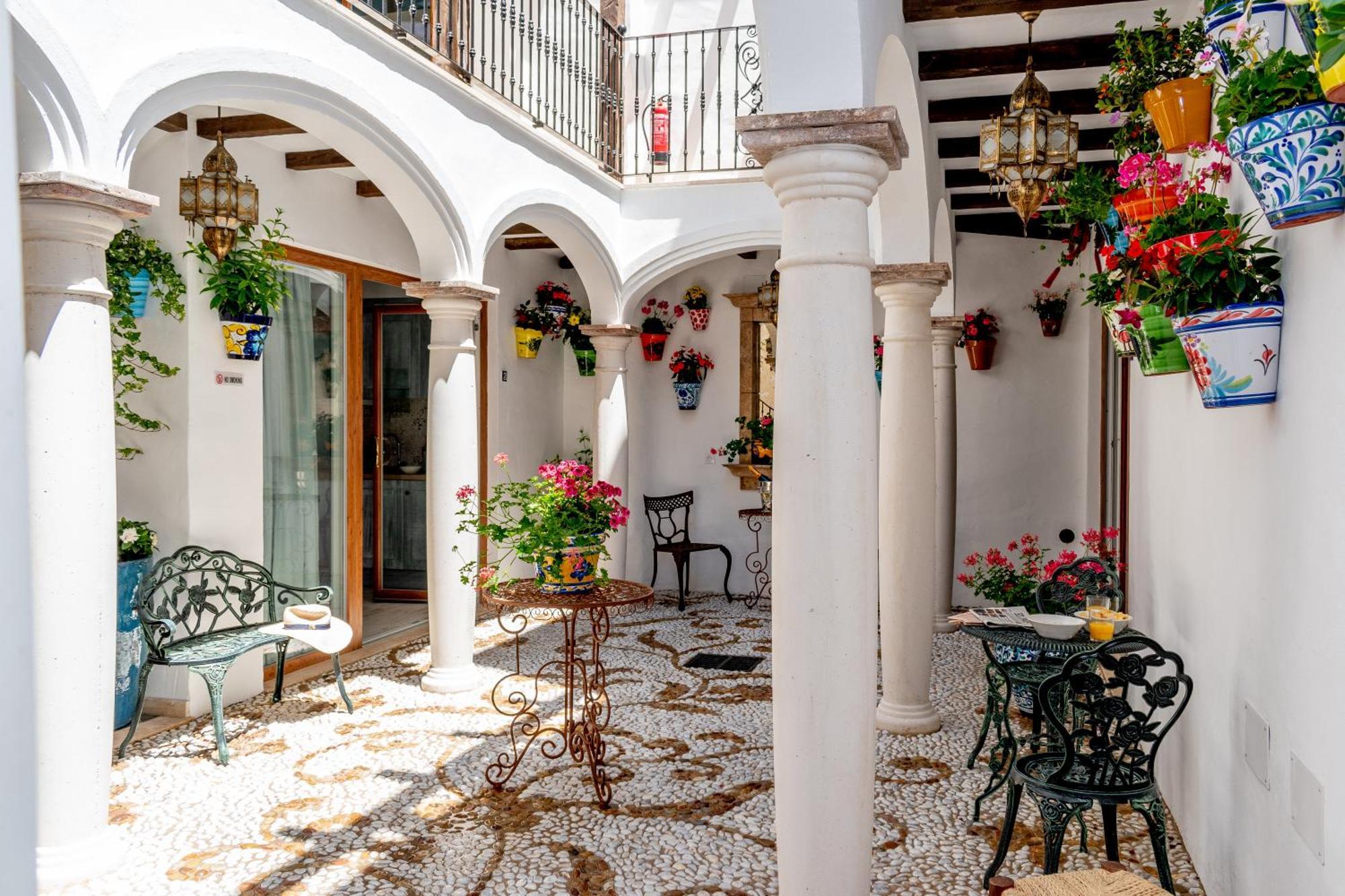 Casa Del Patio - Boutique Apartments (Adults Only) Estepona Eksteriør billede
